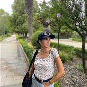 Laureata in lingue e letterature straniere offre lezioni di lingua e letto inglese (o spagnola)